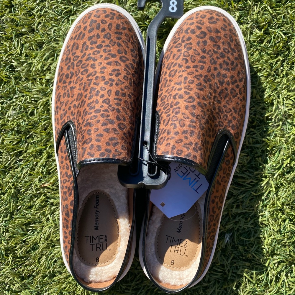 Time and Tru Cheetah/leopard Print Slip Ons